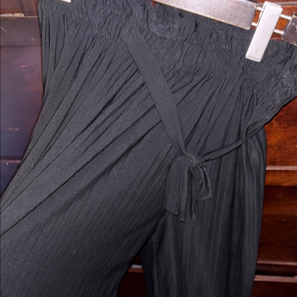 Jon & Anna Black Wide Leg Pants